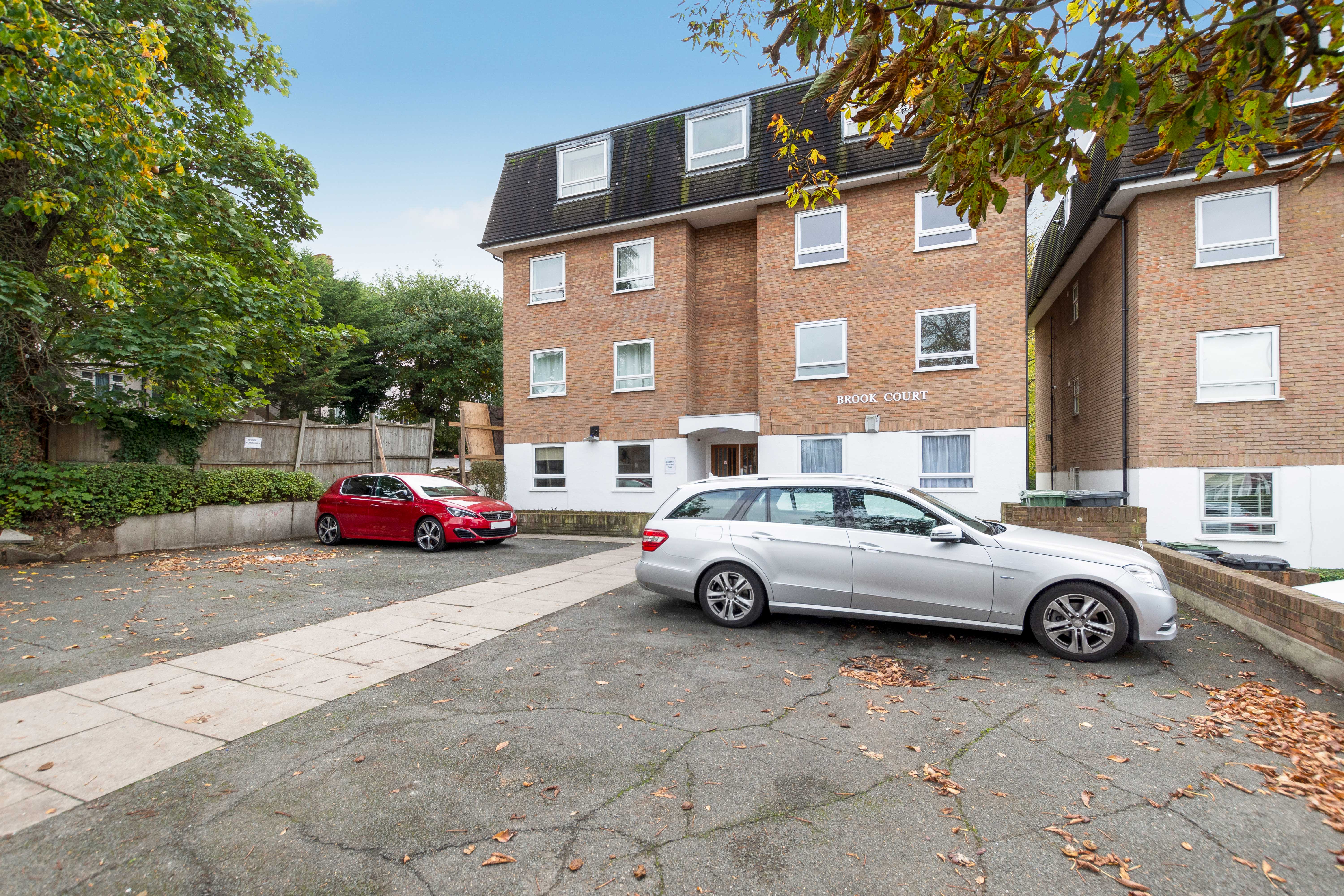 2 bedroom Flat Let