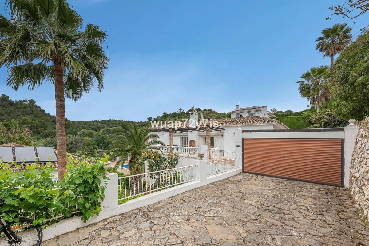 3 bedroom Villa For Sale