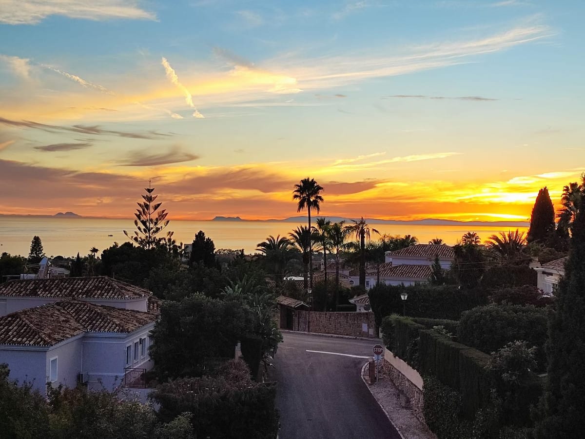 1 Villa For Sale
