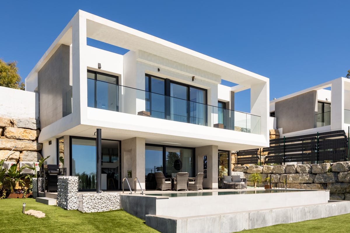 4 bedroom Villa For Sale
