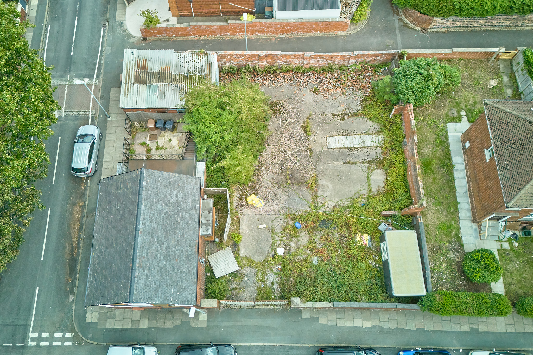  Semi-detached house For Sale