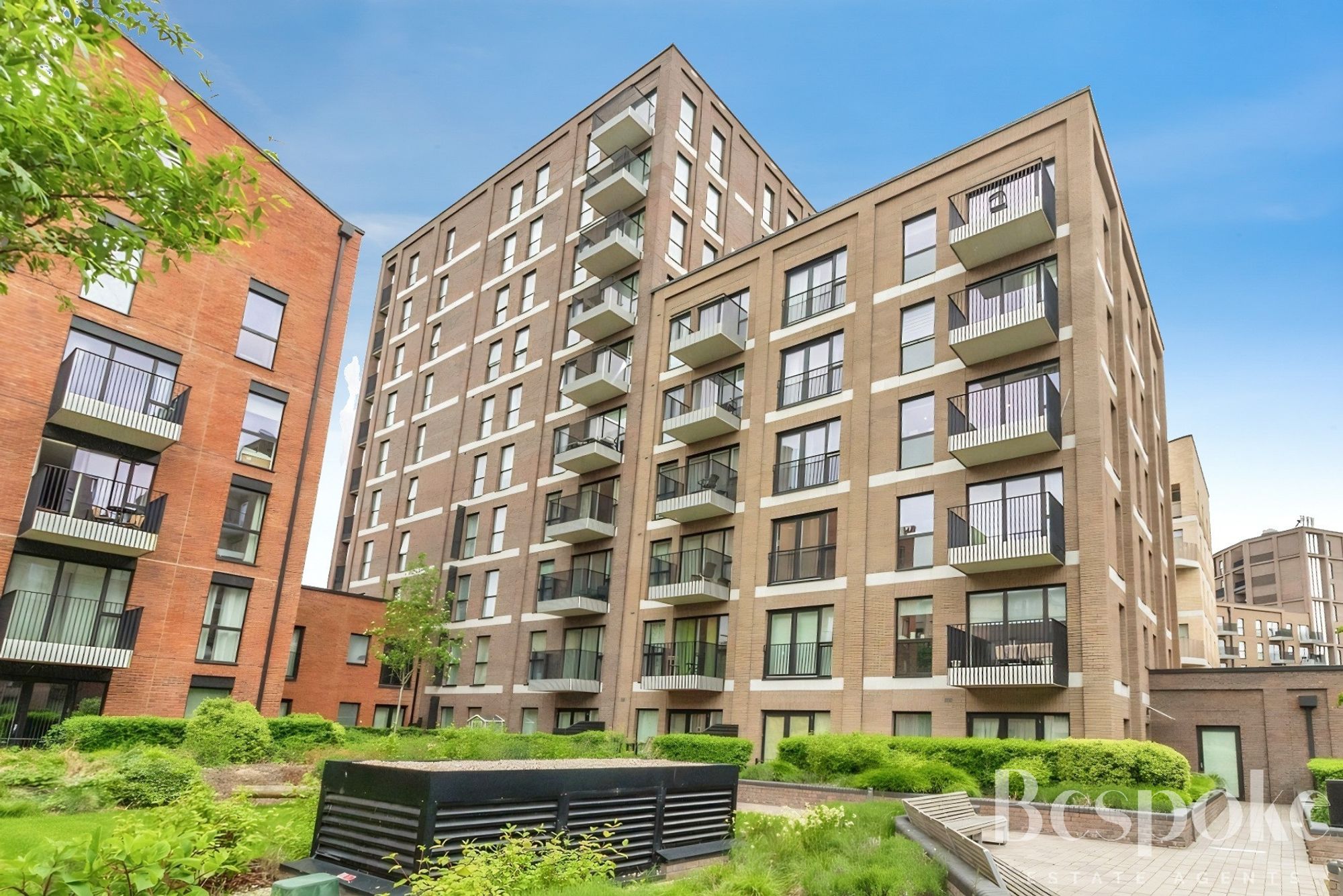 2 bedroom Flat share For Sale