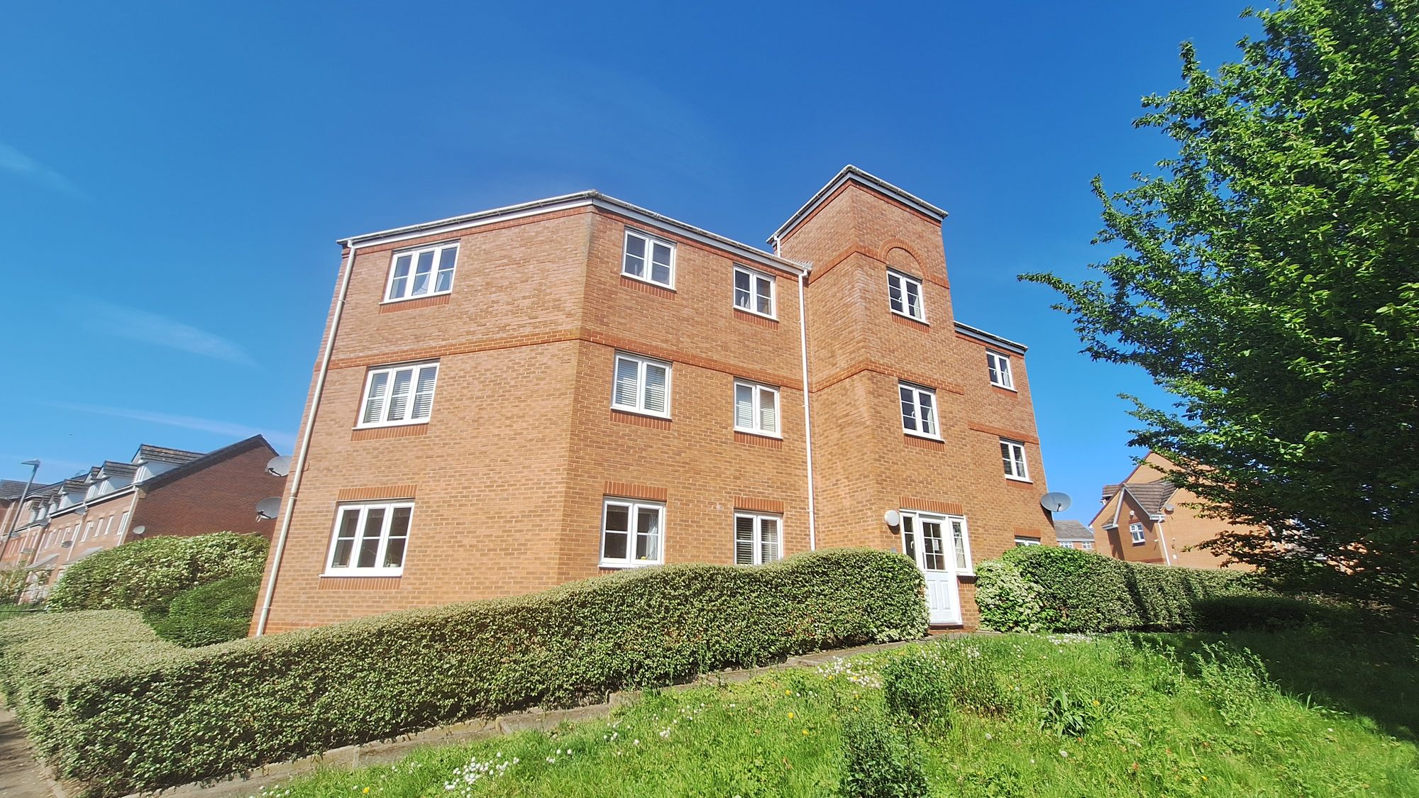 2 bedroom Flat share For Sale