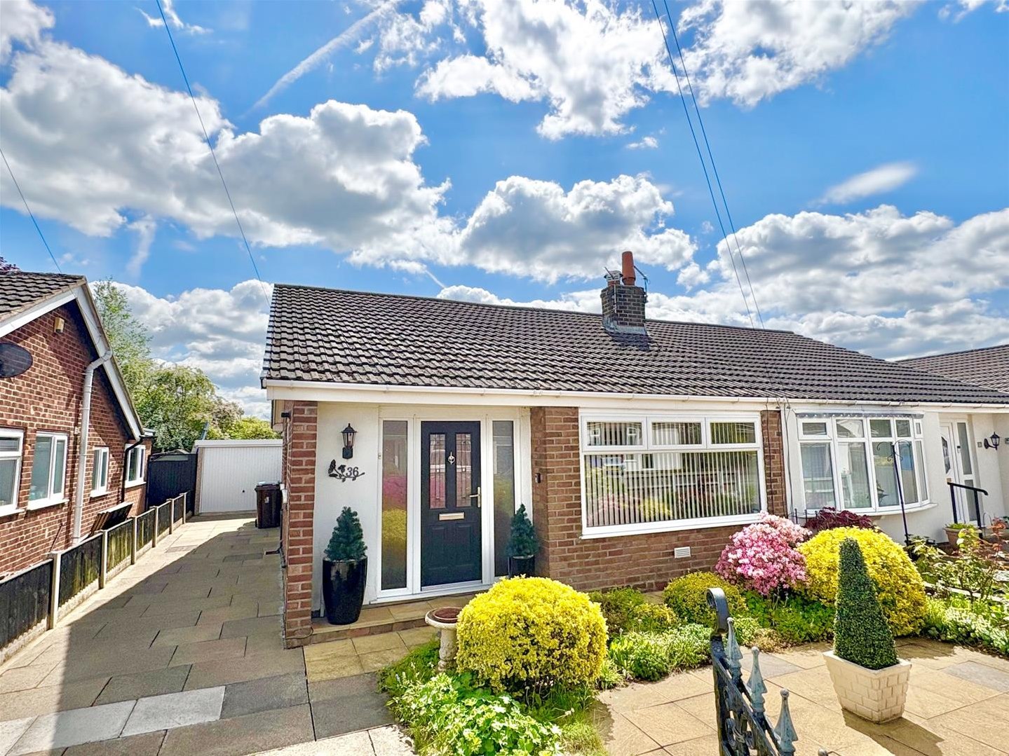 1 bedroom Bungalow Under Offer