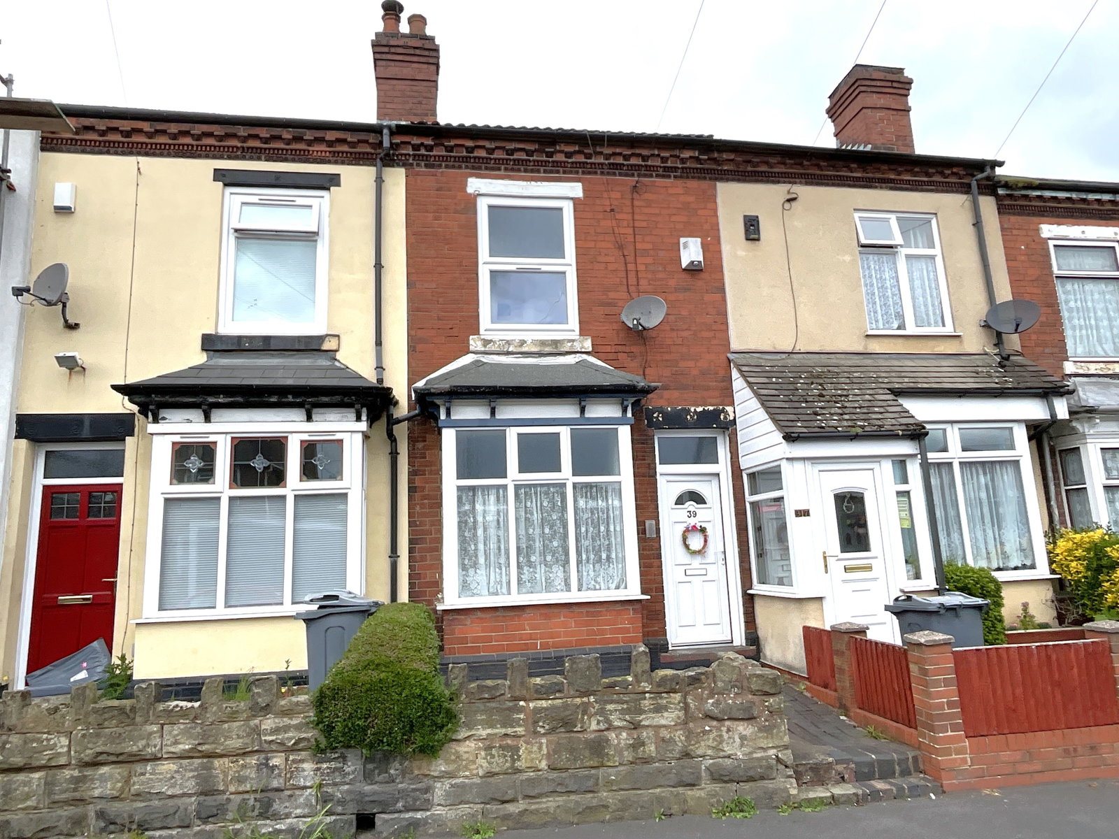 3 bedroom Terraced House Under Offer
