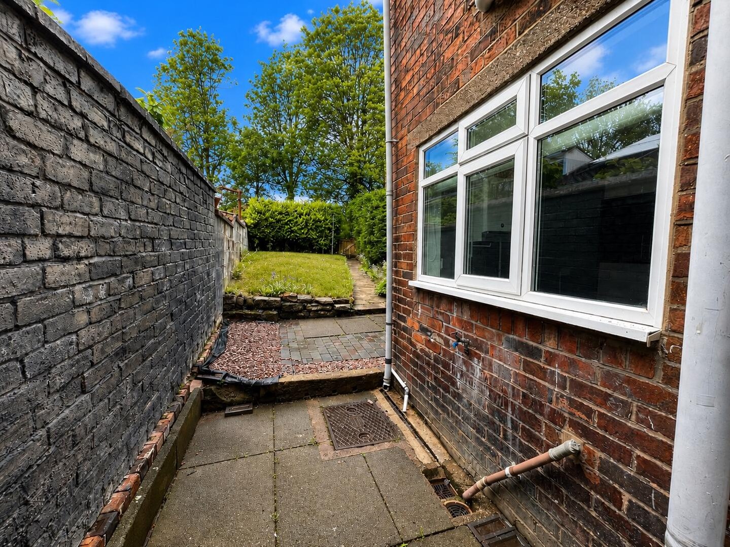 2 bedroom End of terrace house Let