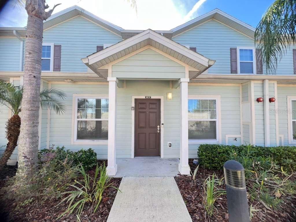 3 bedroom Town house For Sale