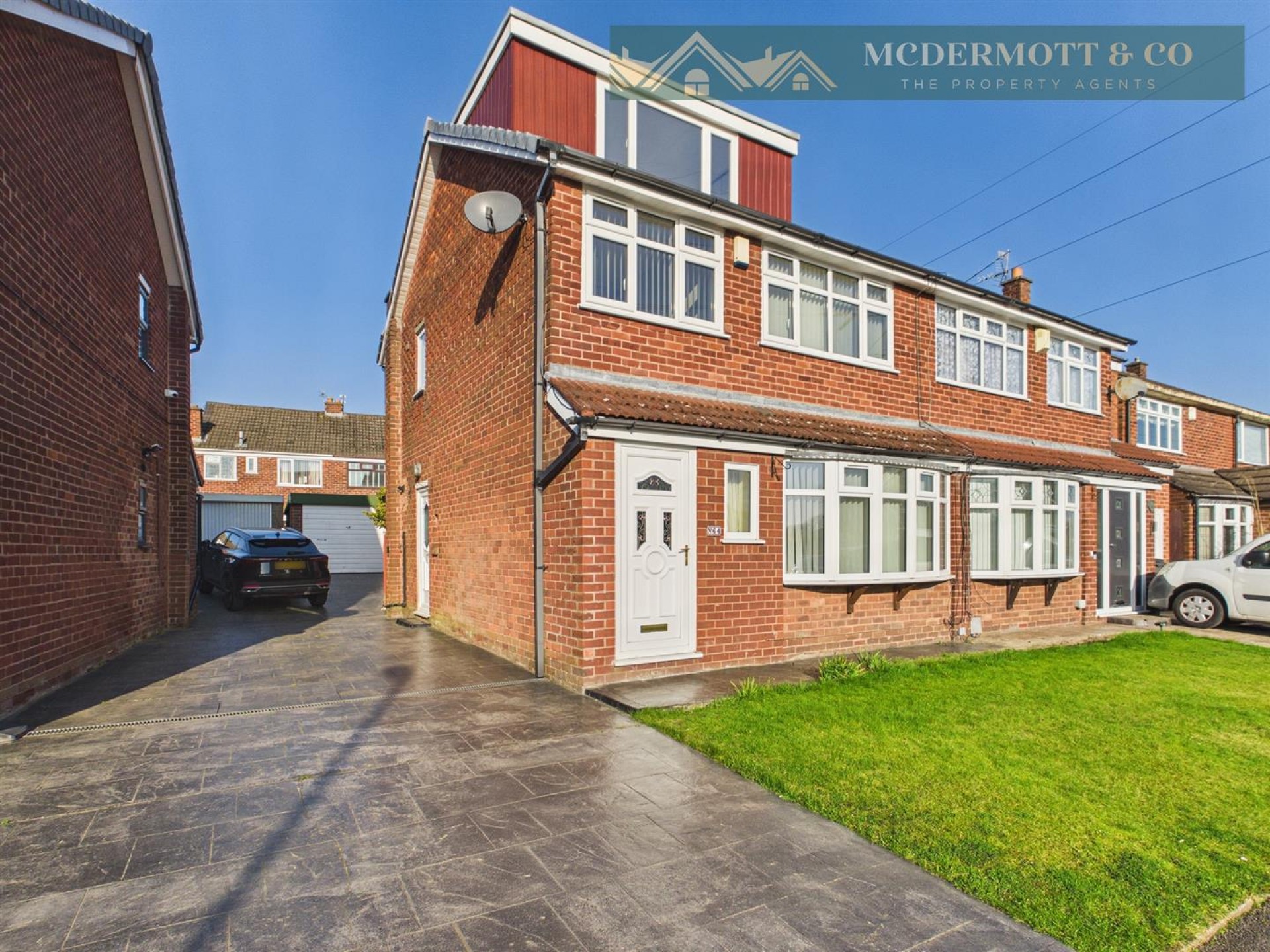 4 bedroom Semi-detached house For Sale