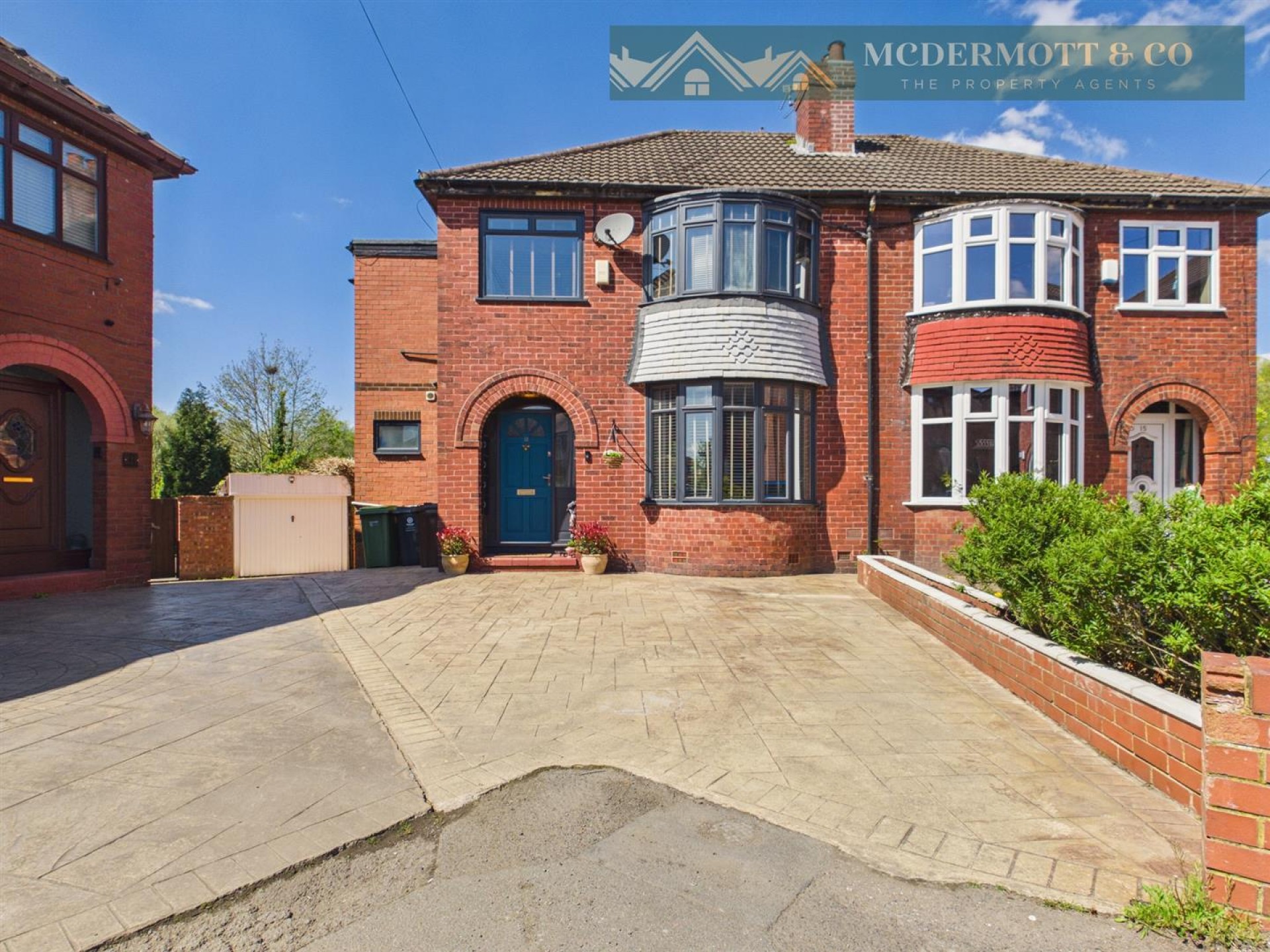 4 bedroom Semi-detached house For Sale