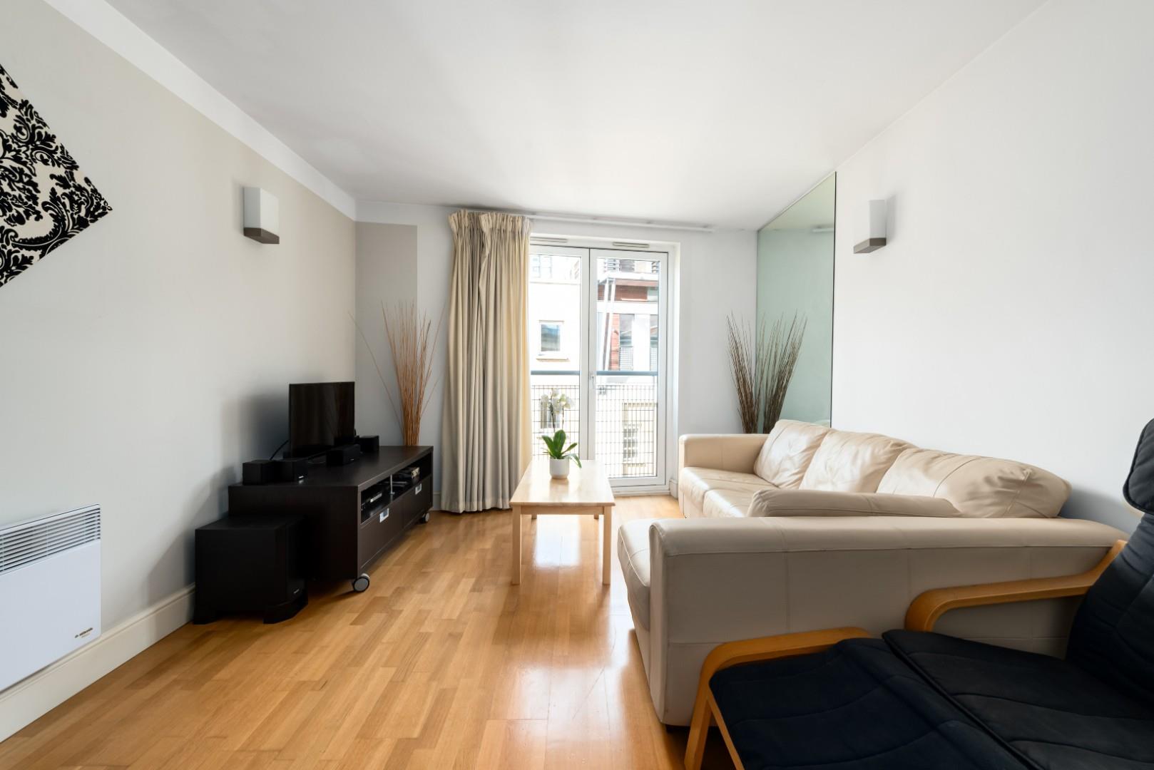 1 bedroom Flat Under Offer