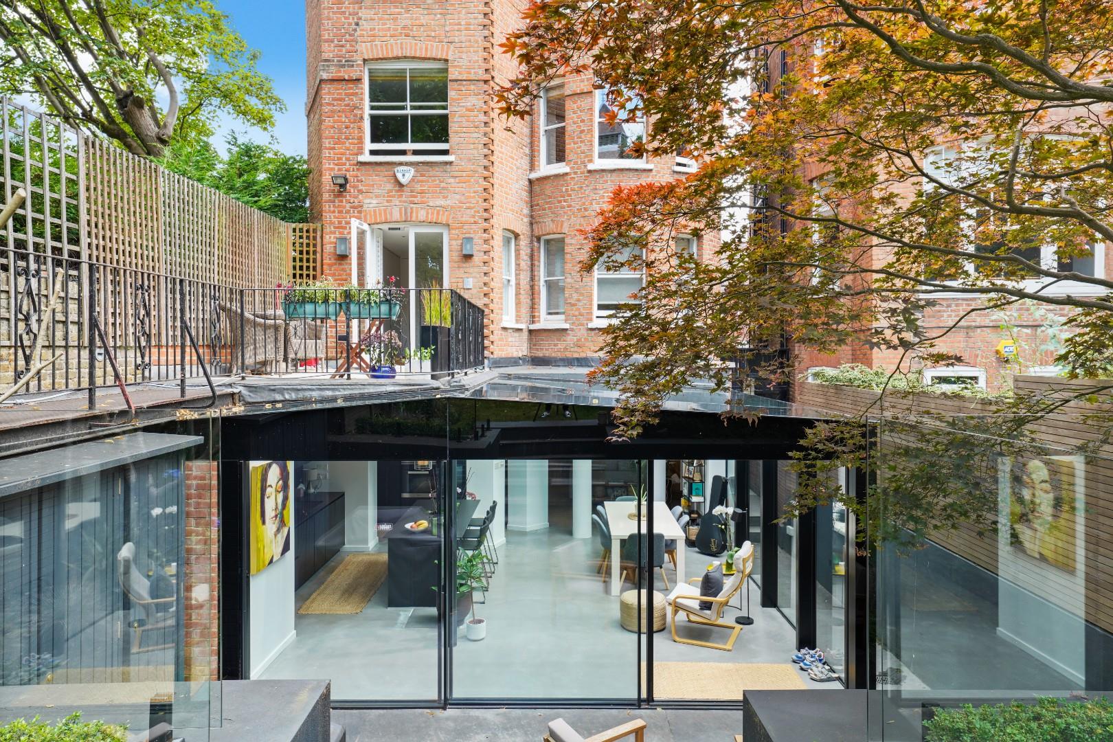 3 bedroom Flat Sold