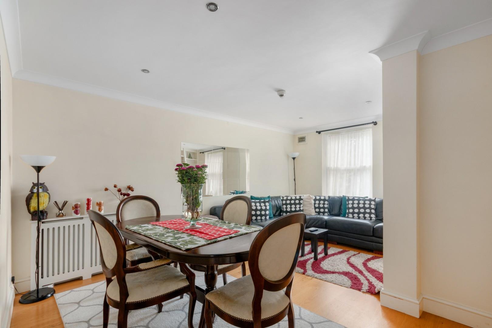 4 bedroom House (unspecified) For Sale