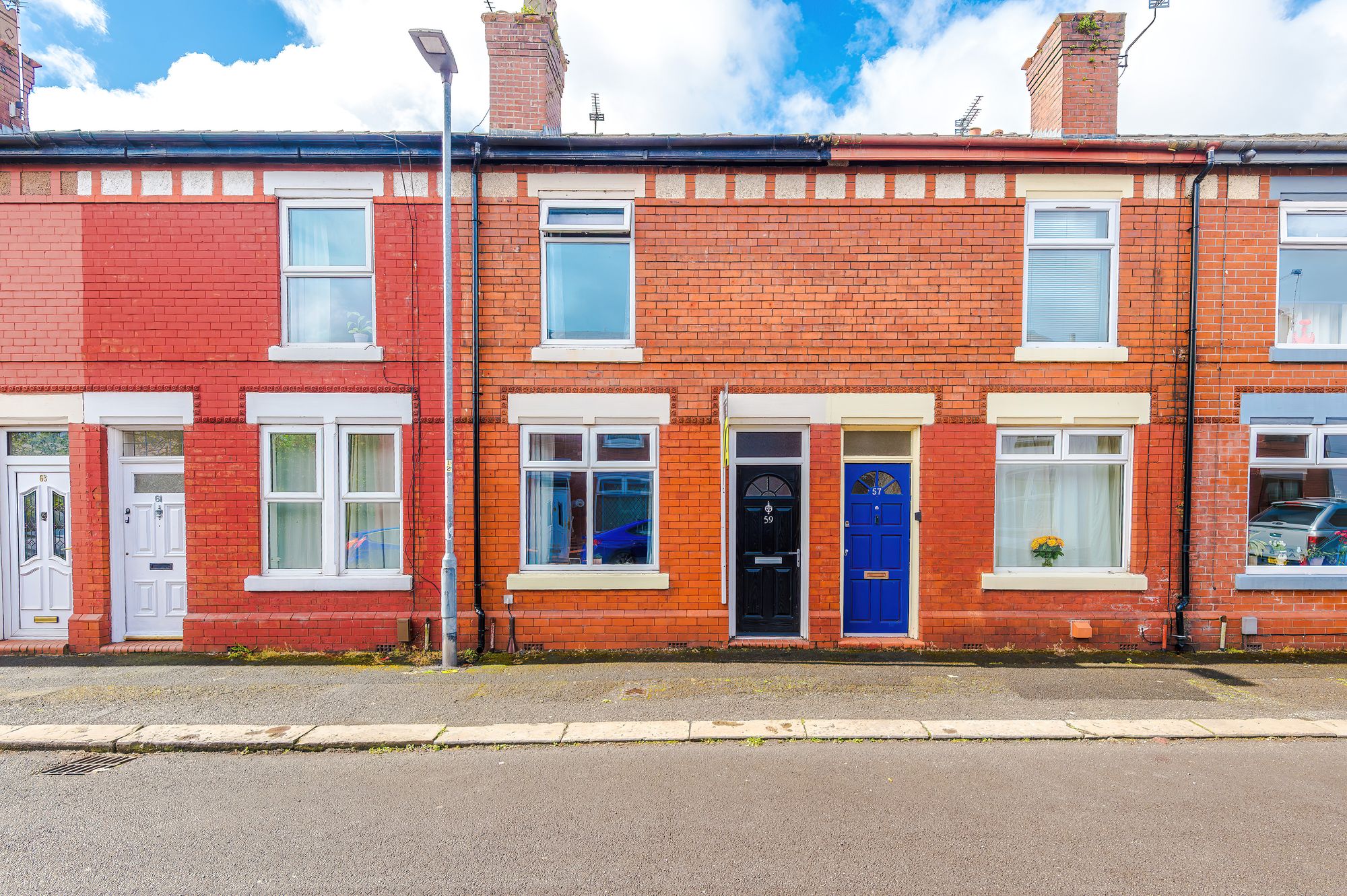 2 bedroom Terraced House Under Offer