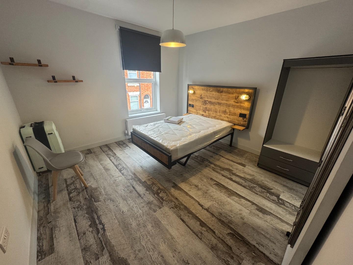 5 bedroom Property To Let