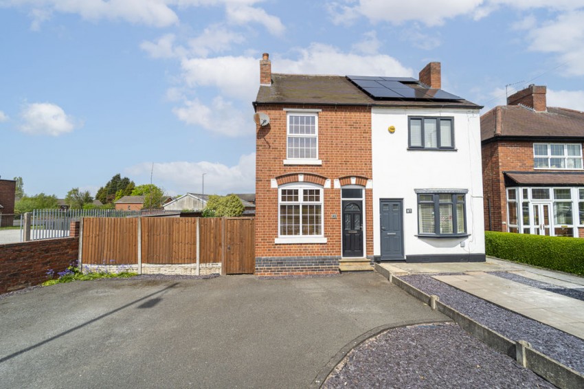 2 bedroom Semi-detached house For Sale