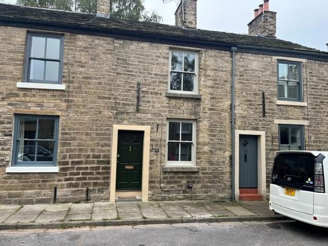 2 bedroom Cottage To Let