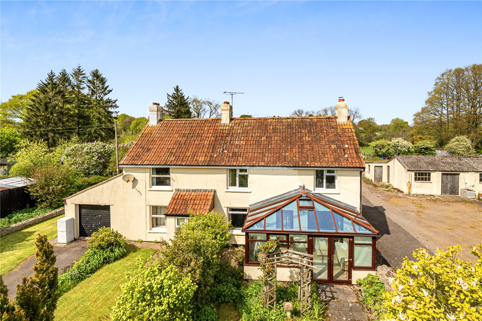 3 bedroom Cottage For Sale
