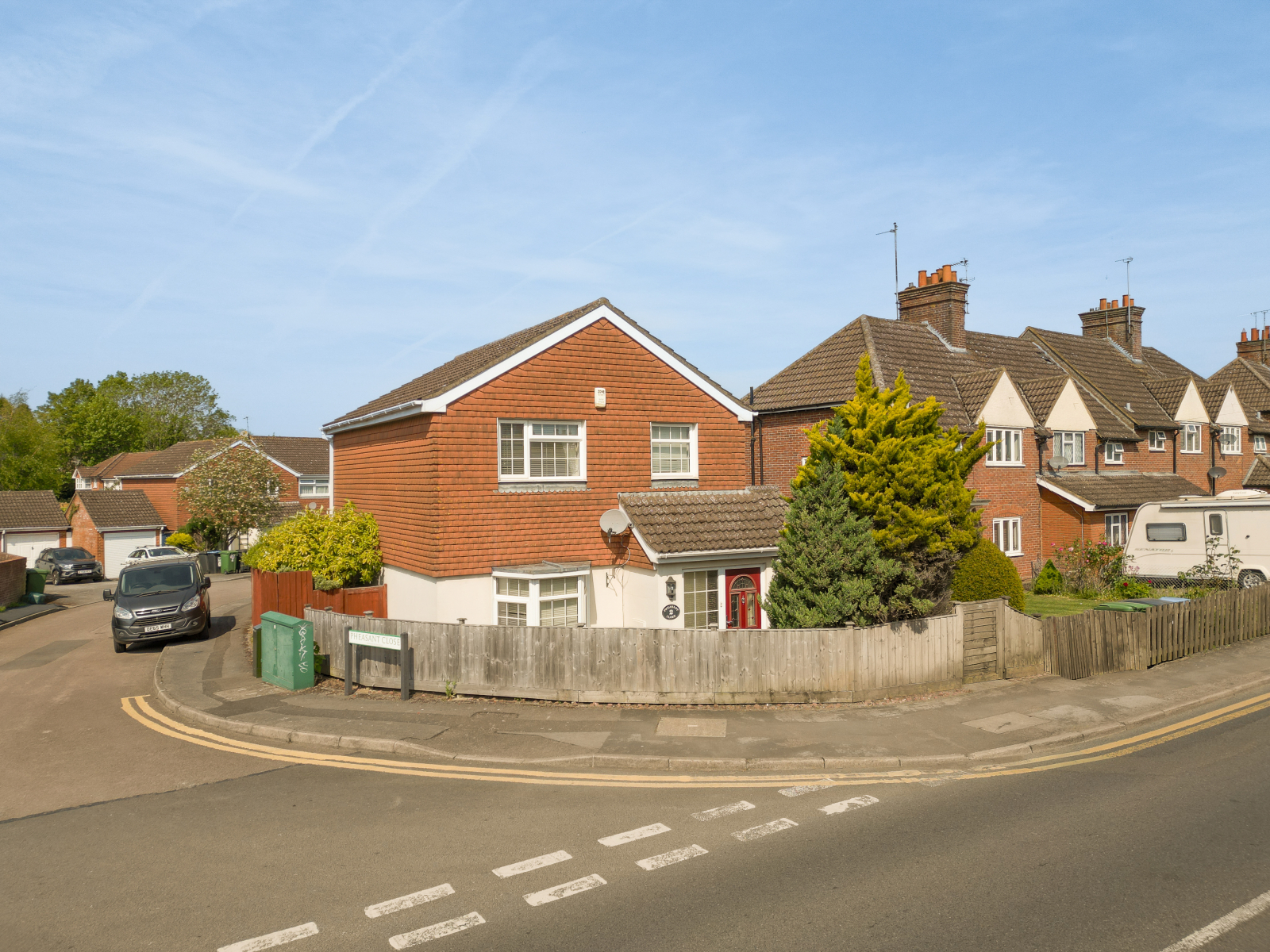 3 bedroom Detached house For Sale