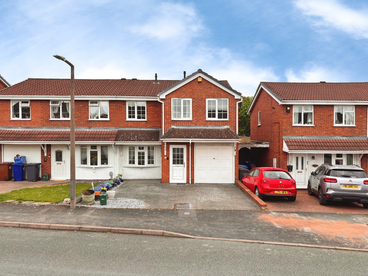 5 bedroom House (unspecified) For Sale