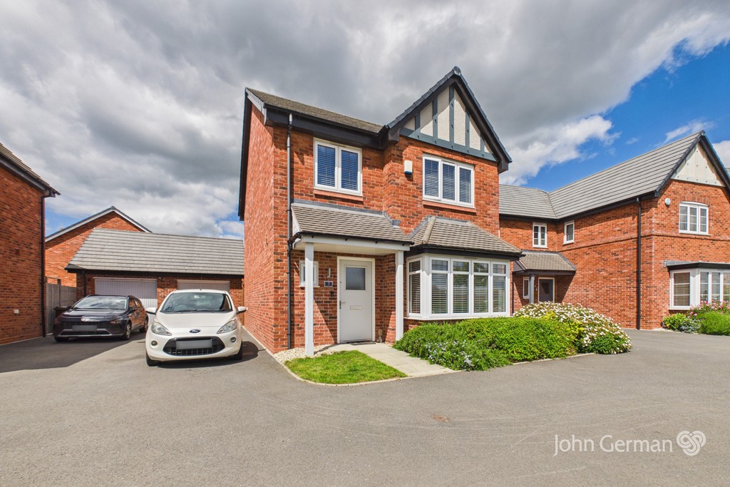 3 bedroom Detached house For Sale