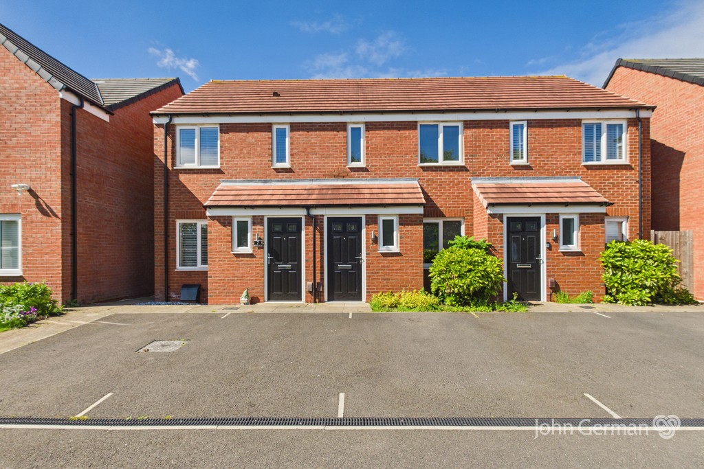 2 bedroom  For Sale