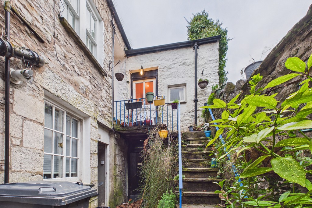 1 bedroom Flat share For Sale