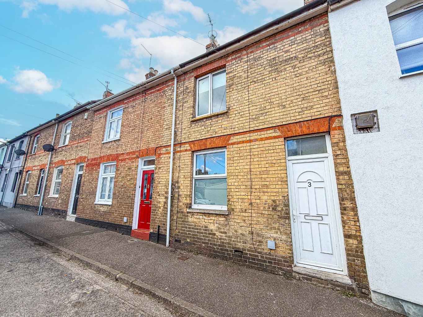 3 bedroom House (unspecified) For Sale