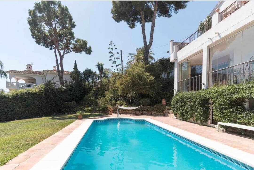 4 bedroom Villa For Sale
