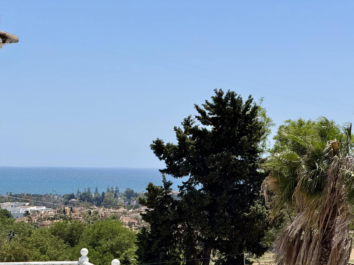 5 bedroom Villa For Sale