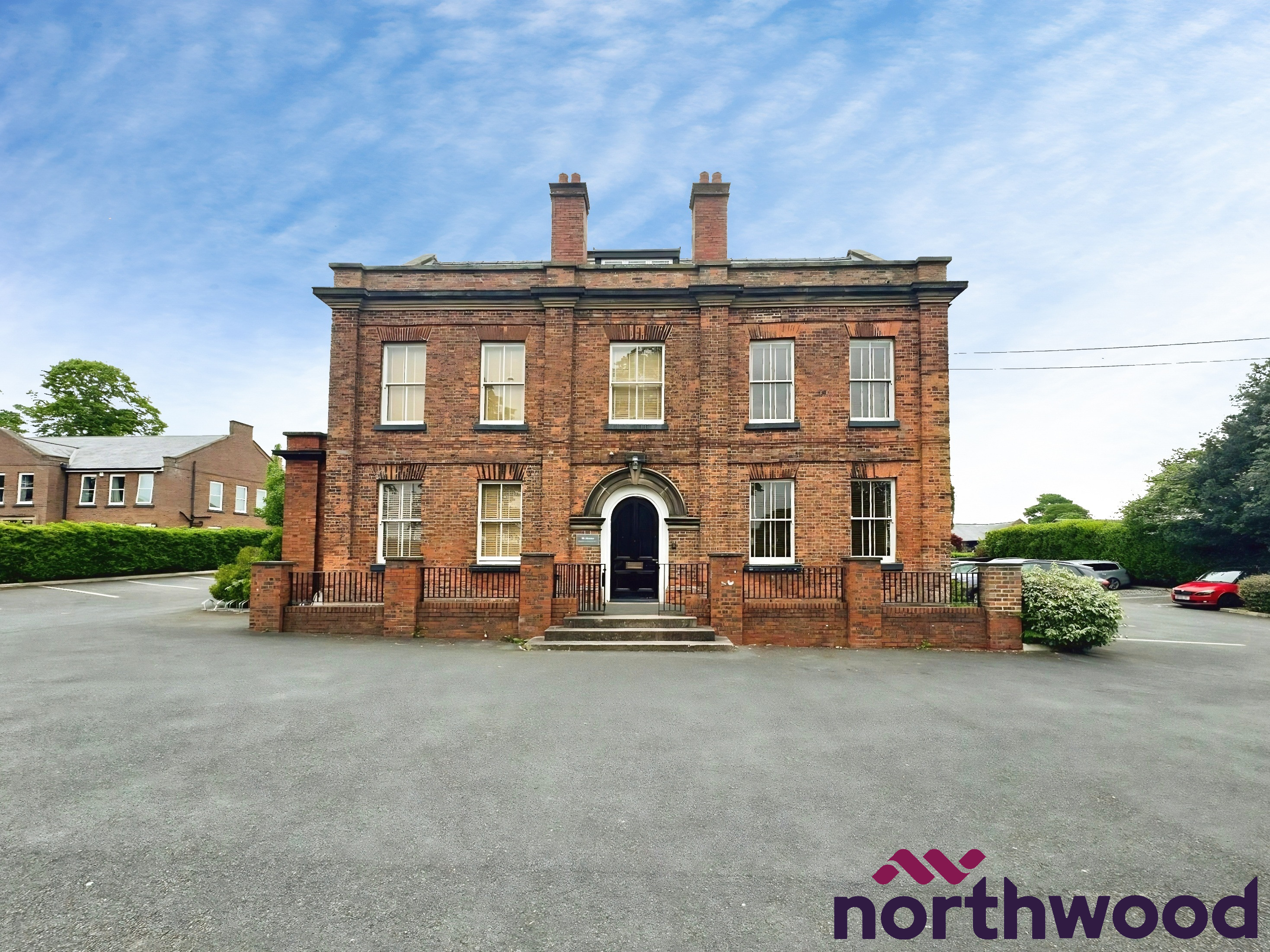2 bedroom Flat To Let
