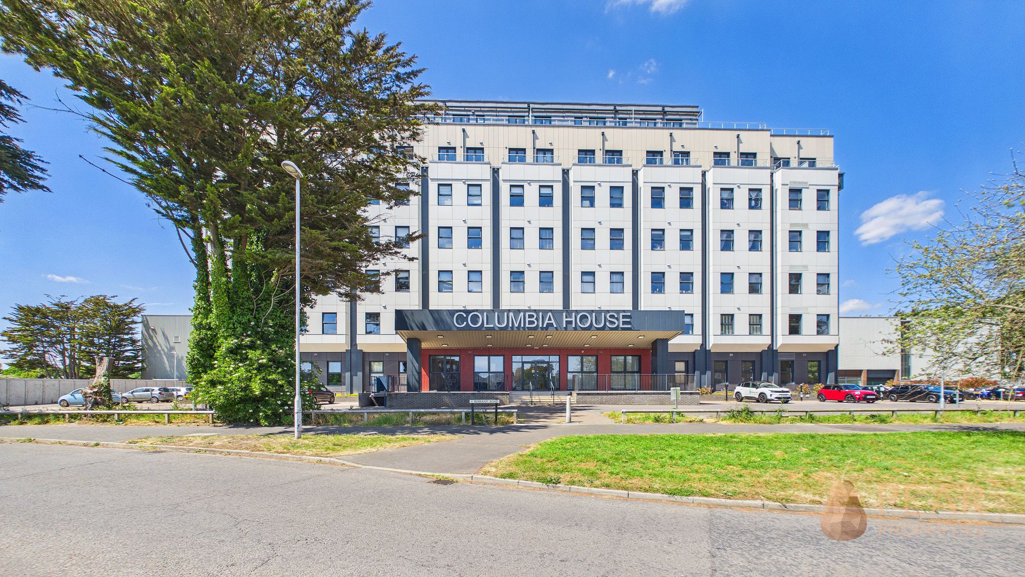 1 bedroom Flat For Sale