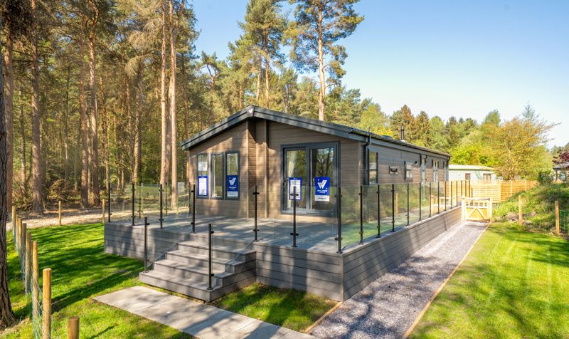 2 bedroom Lodge For Sale
