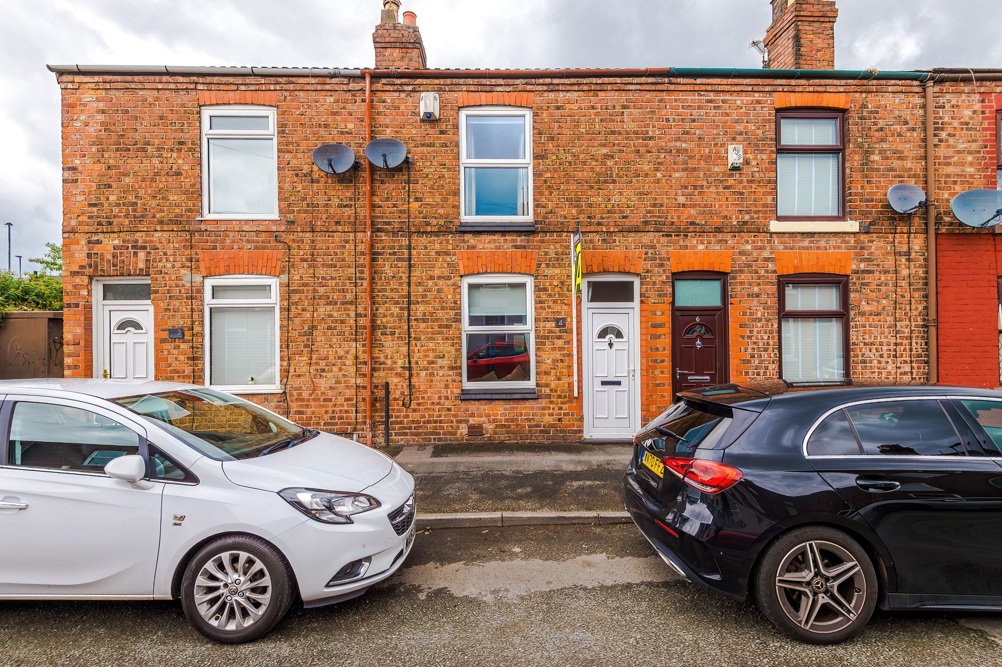 2 bedroom Terraced House Under Offer