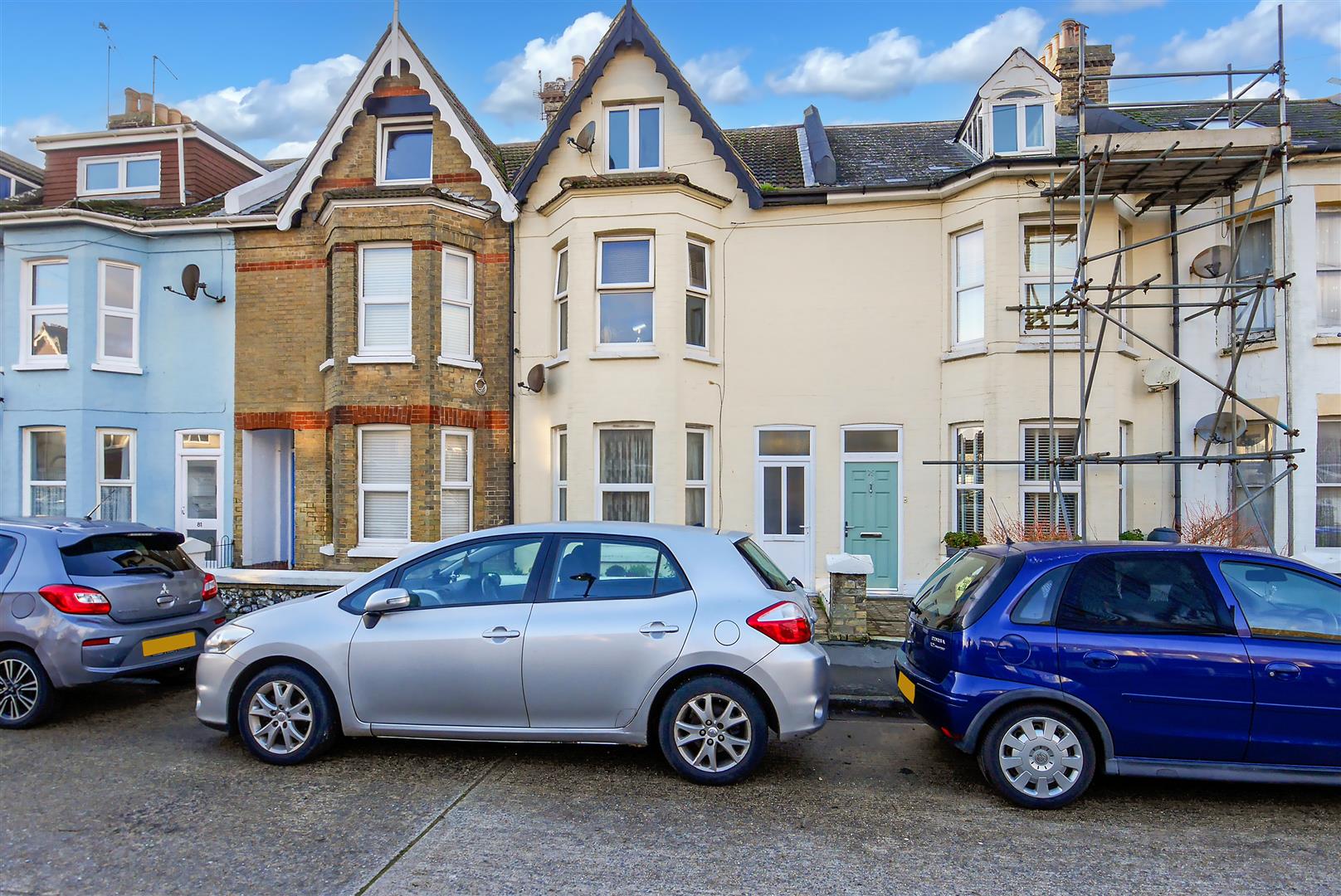 1 bedroom Apartment Sold