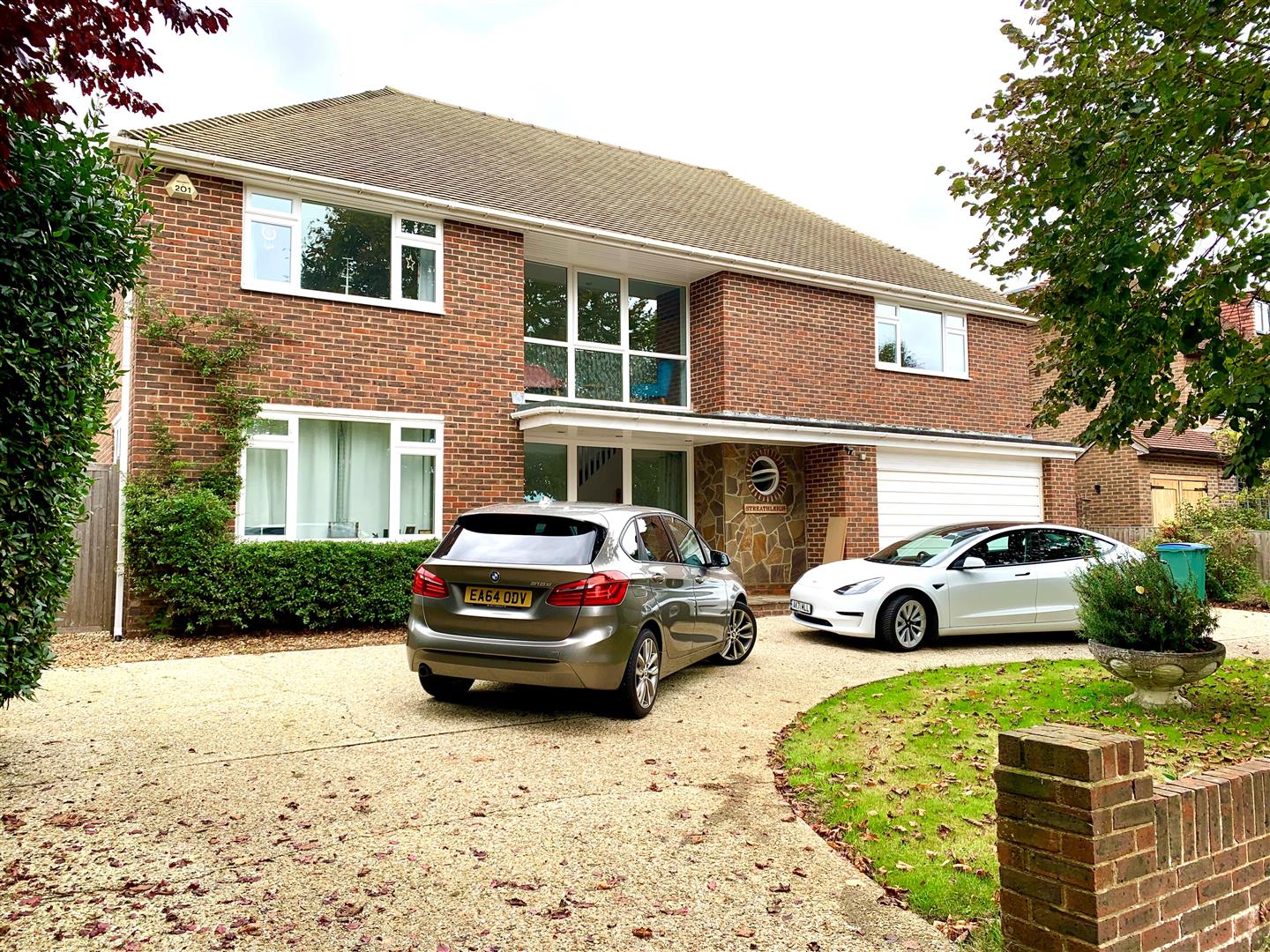 Commercial Property To Let