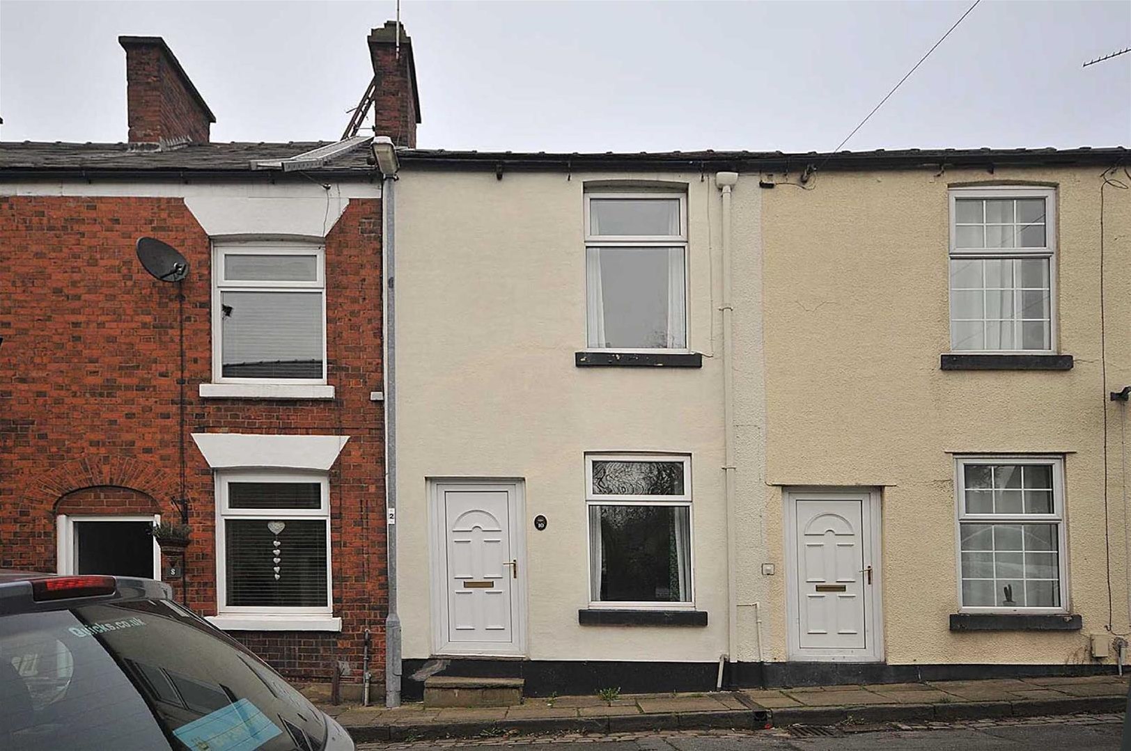 2 bedroom Property Under Offer