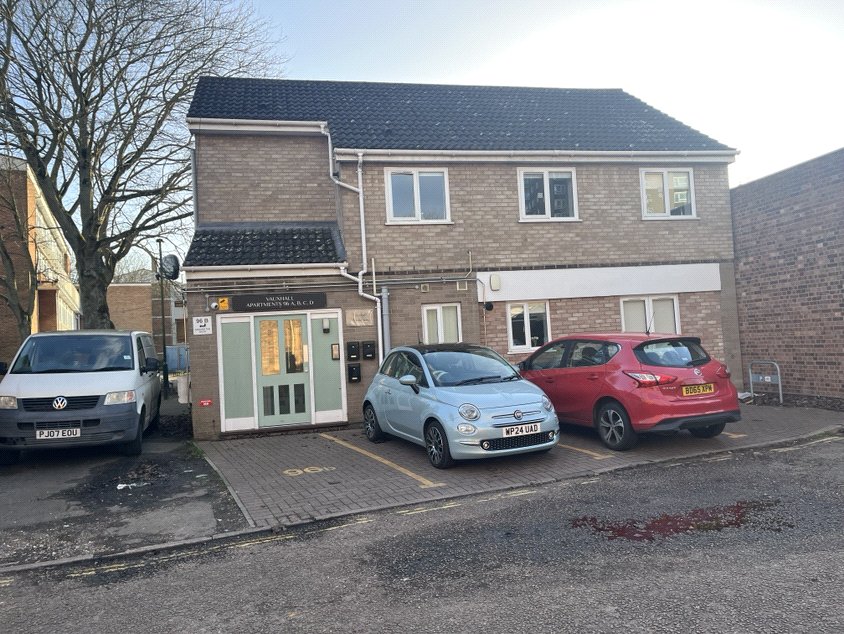 4 bedroom House (unspecified) For Sale