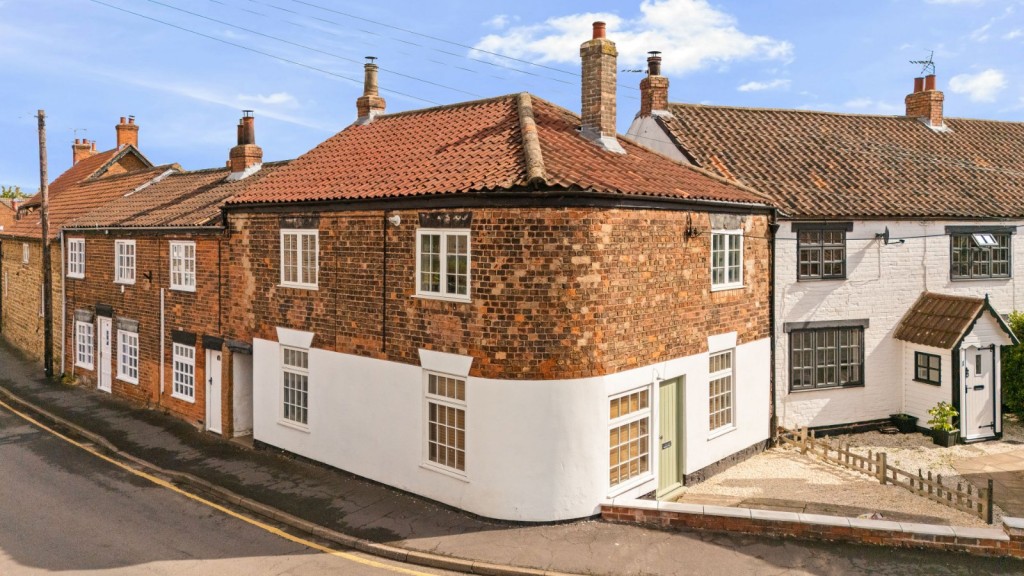 3 bedroom House (unspecified) For Sale