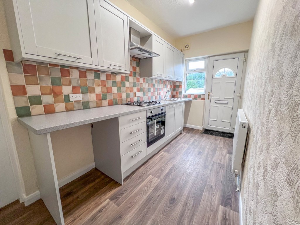 1 bedroom Flat To Let