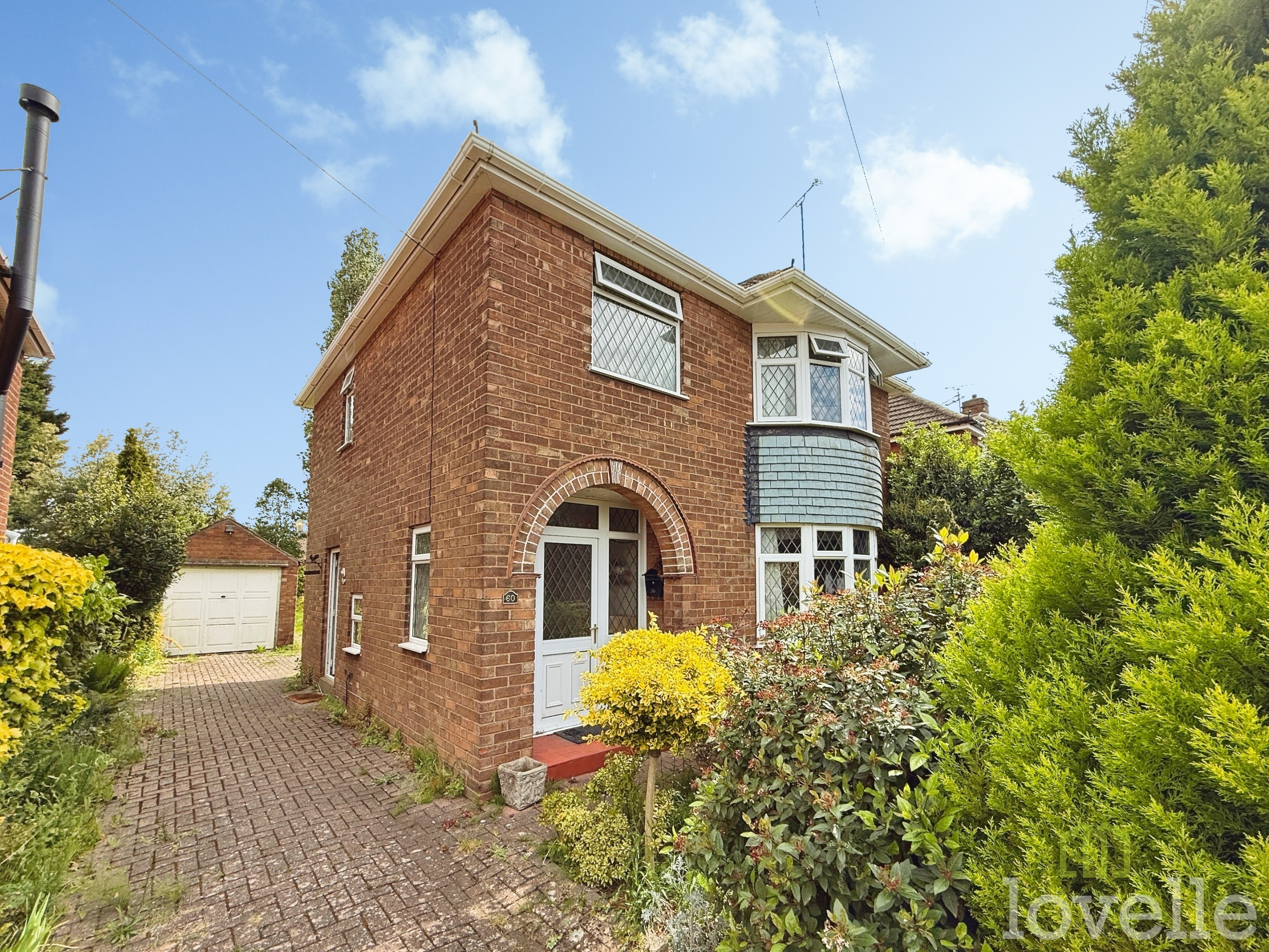 3 bedroom Detached house For Sale