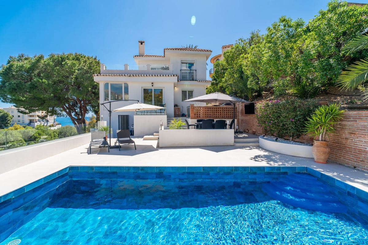 3 bedroom Villa For Sale