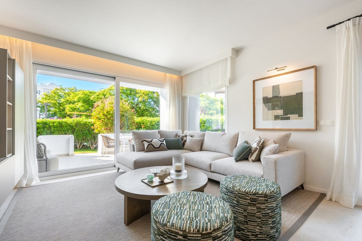 4 bedroom Apartment For Sale