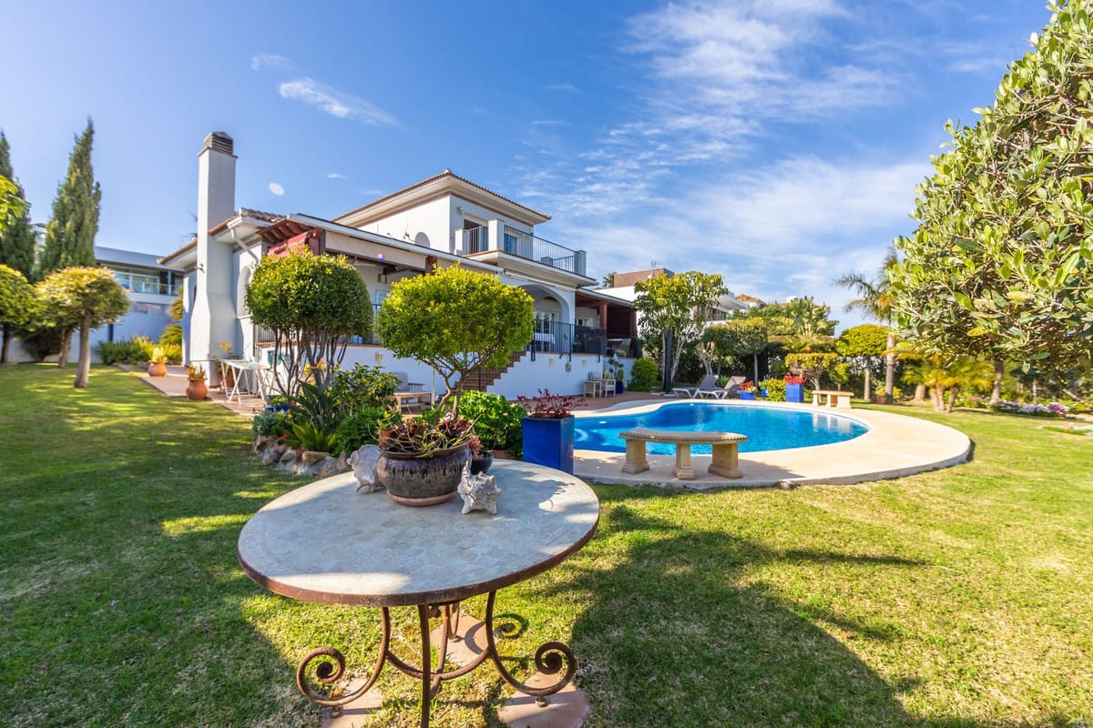3 bedroom Villa For Sale