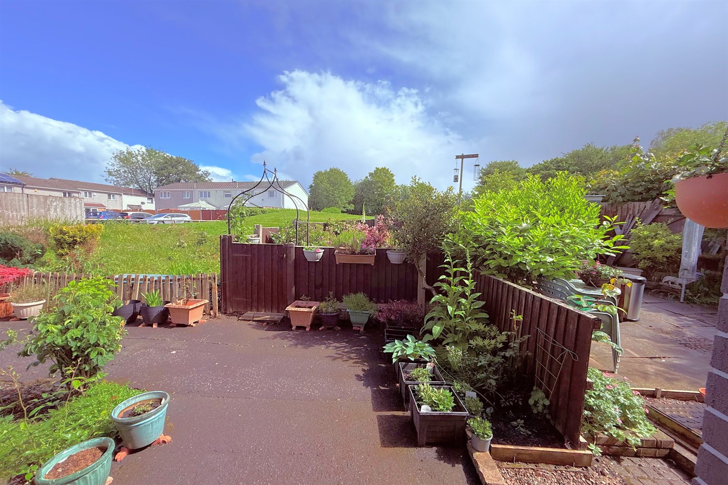 1 bedroom Apartment Under Offer