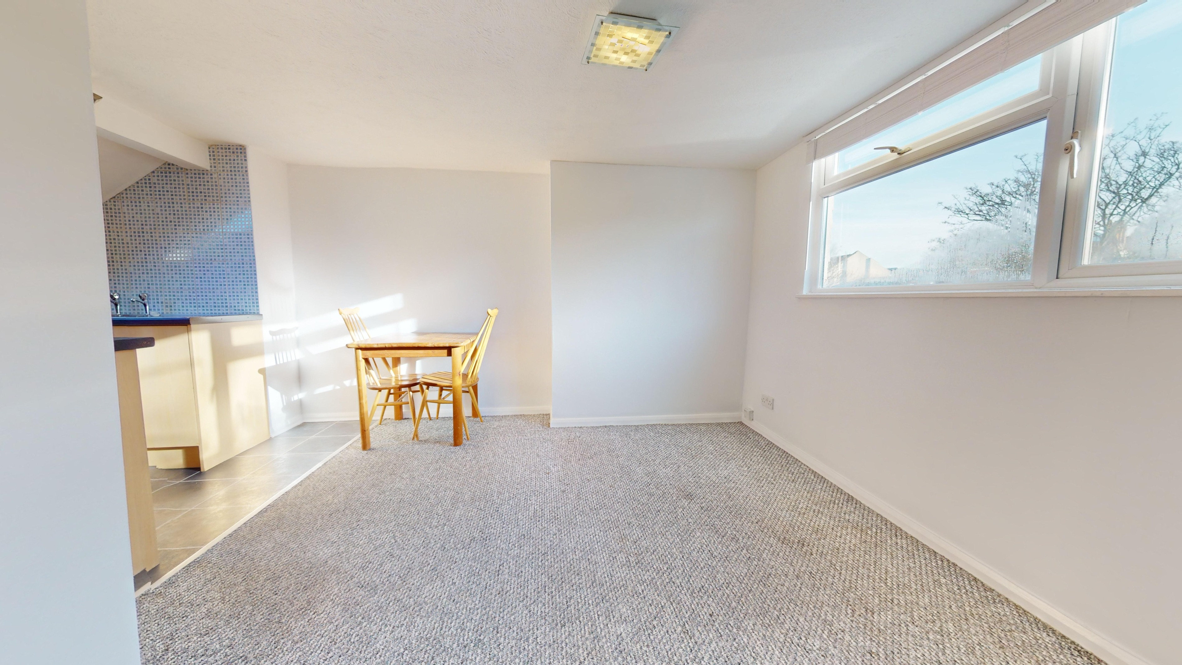 1 bedroom Flat To Let