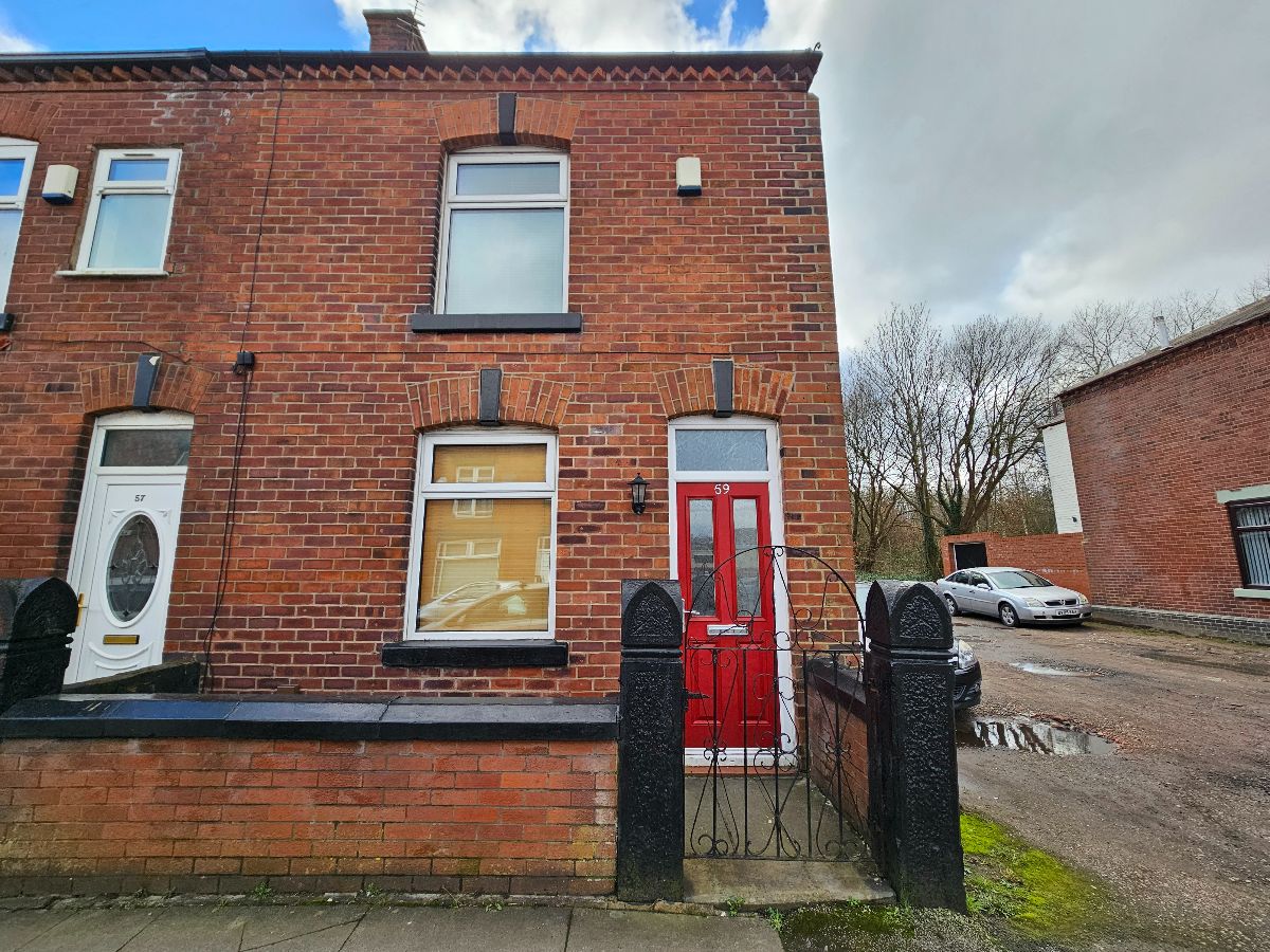 3 bedroom Terraced House To Let