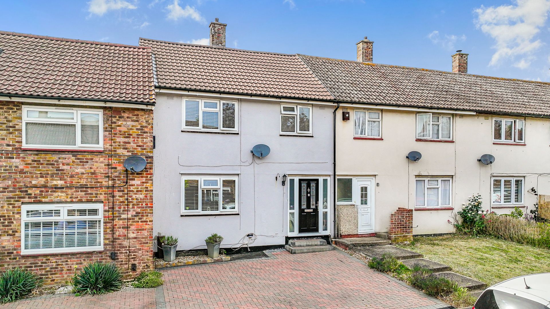 2 bedroom Terraced House Under Offer