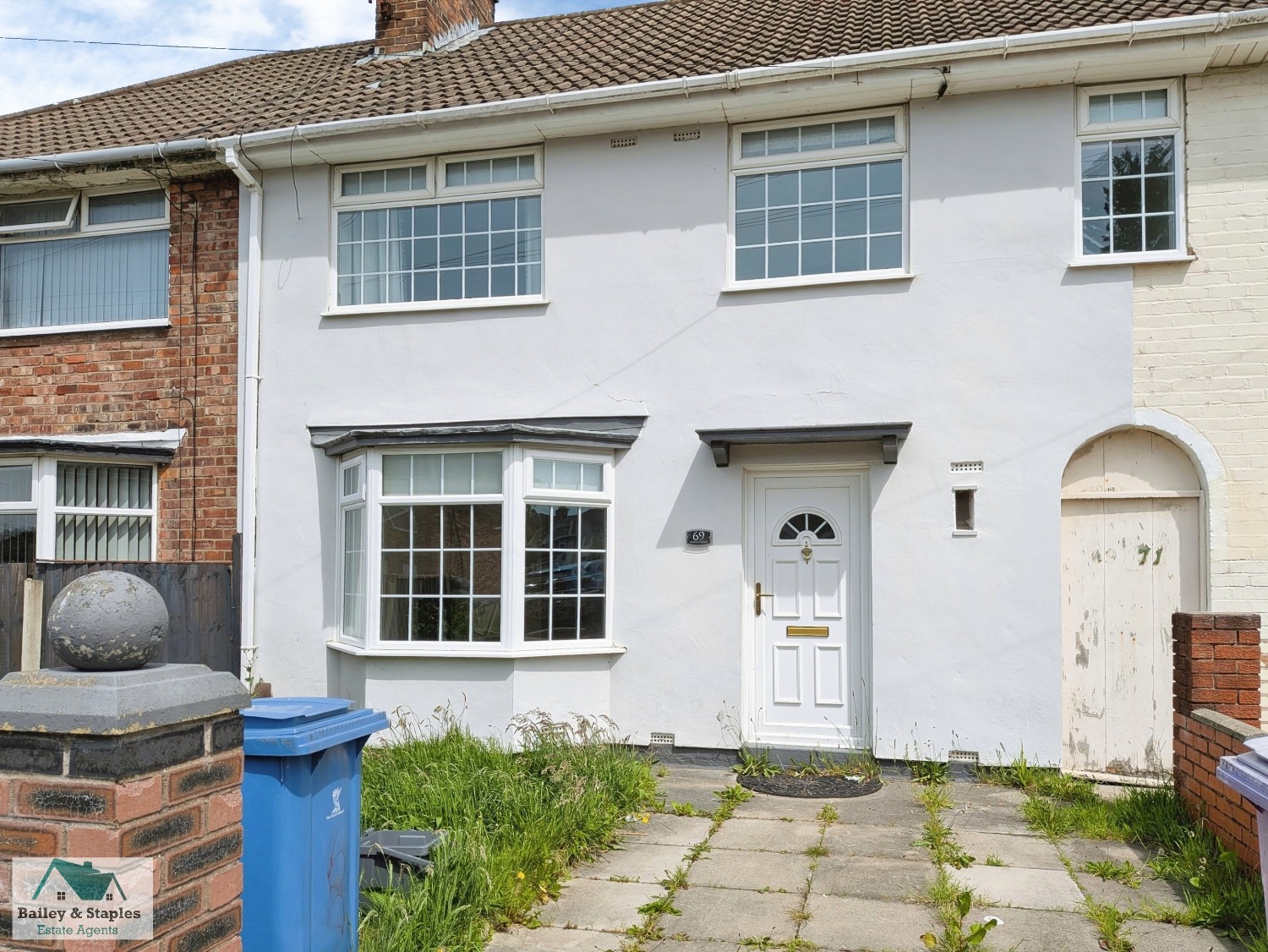 3 bedroom Terraced House For Sale