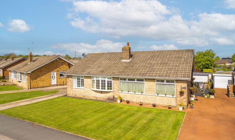 2 bedroom Detached bungalow For Sale