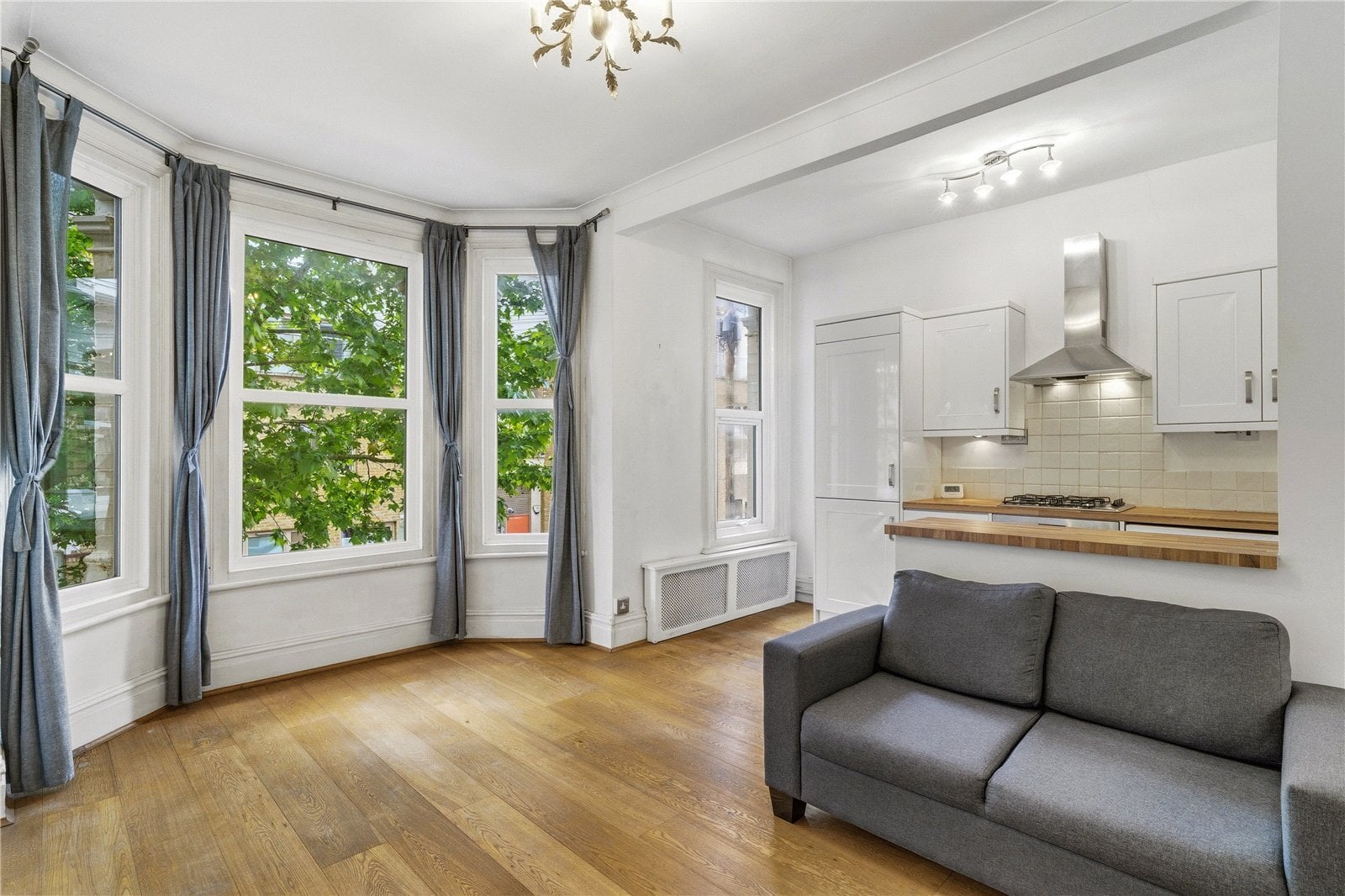 1 bedroom Flat For Sale
